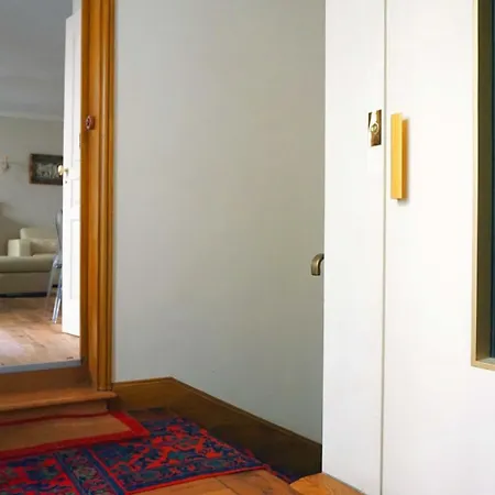Apartment With Parisian Ambience In Elegant 16th Arrondissement *